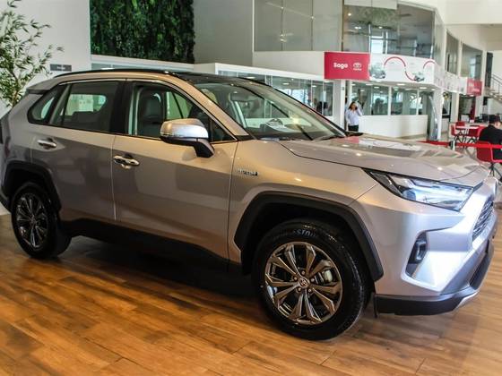 TOYOTA RAV4 2.5 VVT-IE HYBRID SX CONNECT AWD CVT TOYOTA RAV4 2.5 VVT-IE HYBRID SX CONNECT AWD CVT